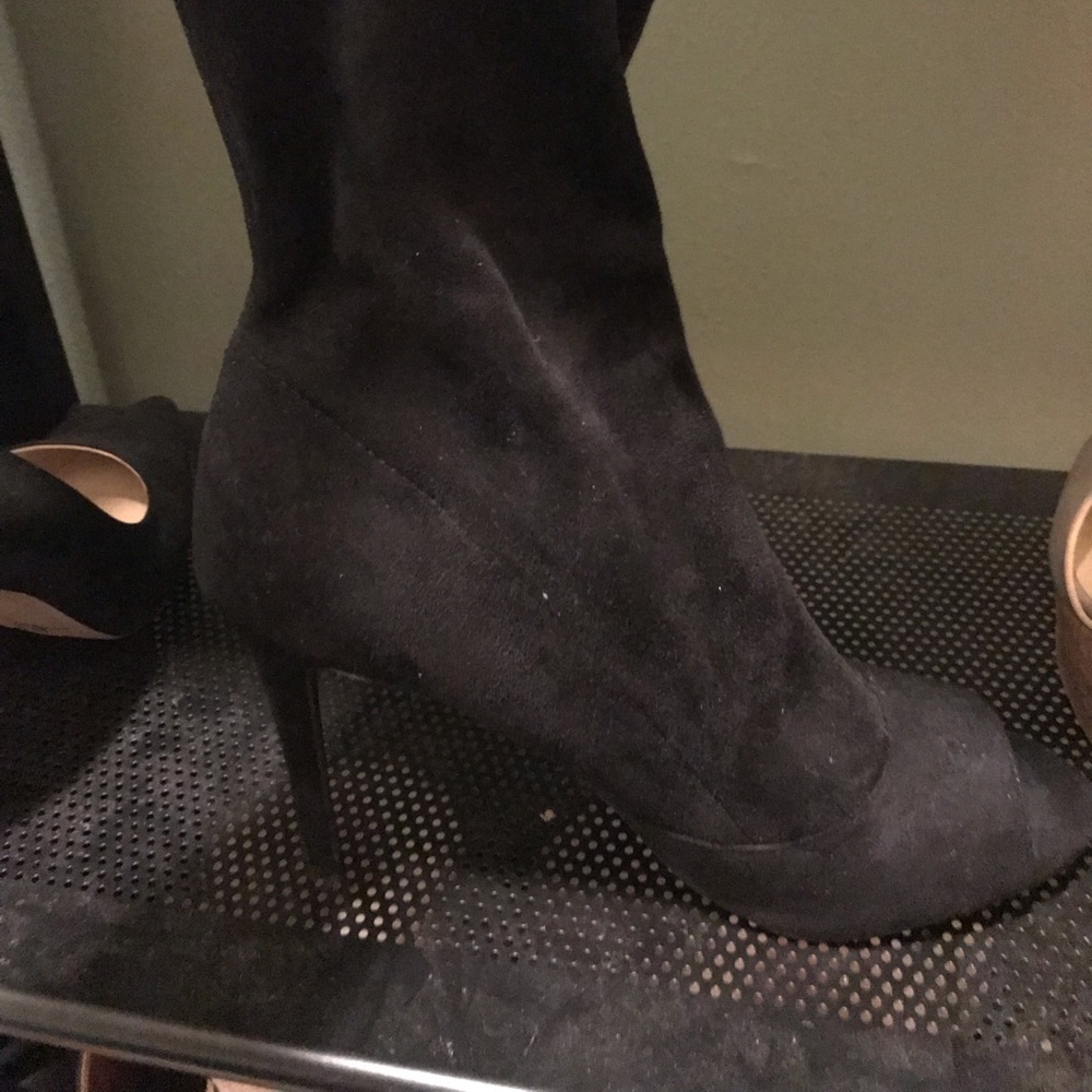 Ankle bootie stilettos